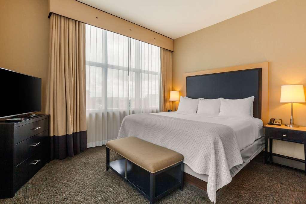Hotel Cambria Denver International Airport 3*